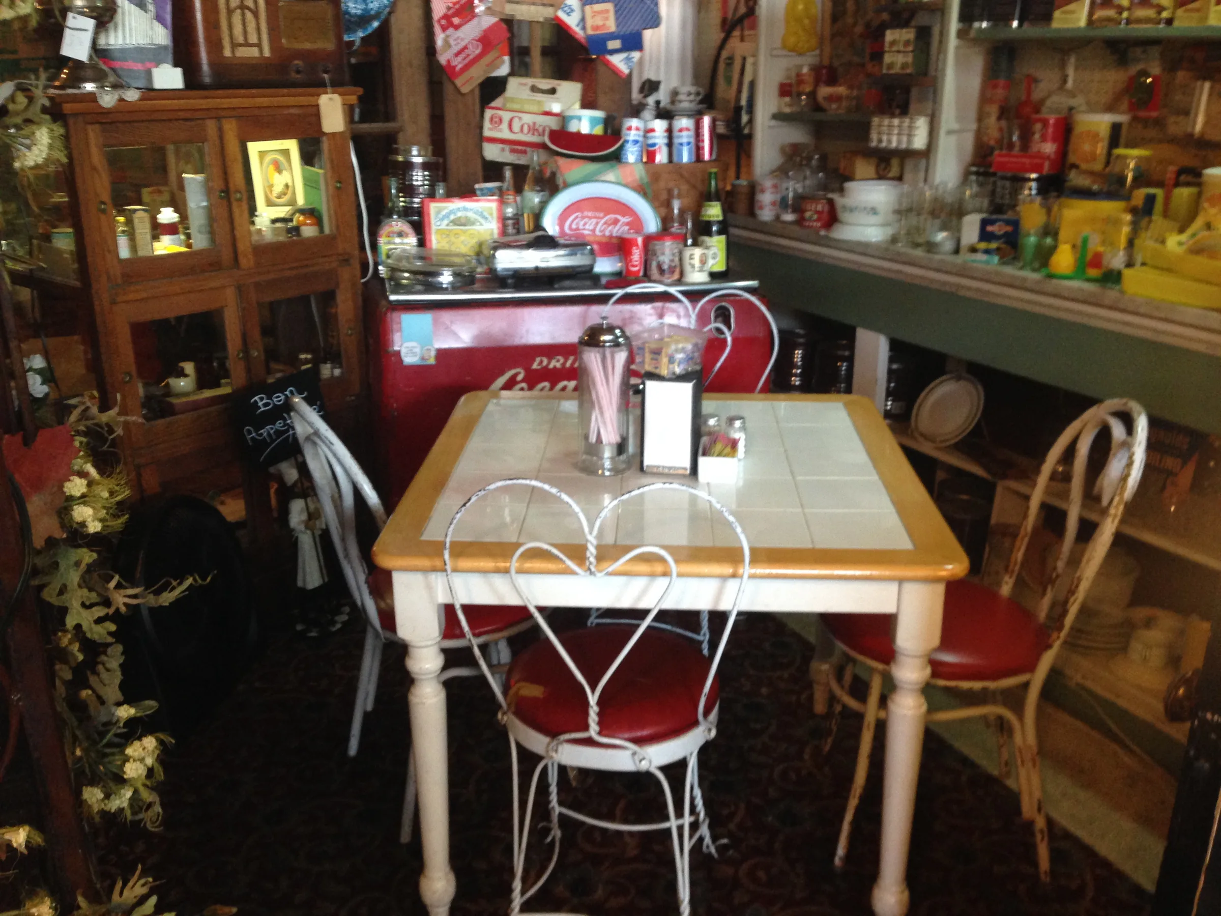 Nostalgia Antiques Bowie Texas Dining Table 3